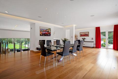 5 bedroom detached house for sale, Thursley Road, Churt, GU10