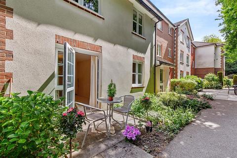 1 bedroom apartment for sale, Sanders Court, Junction Road, Warley, Brentwood, Essex, CM14 5FG
