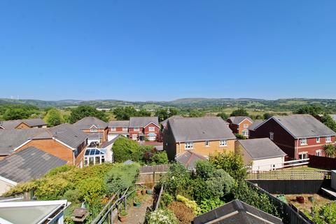 undefined, Llantrisant, Pontyclun CF72
