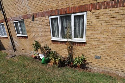 96 Shortlands Close, Belvedere, DA17 5QY