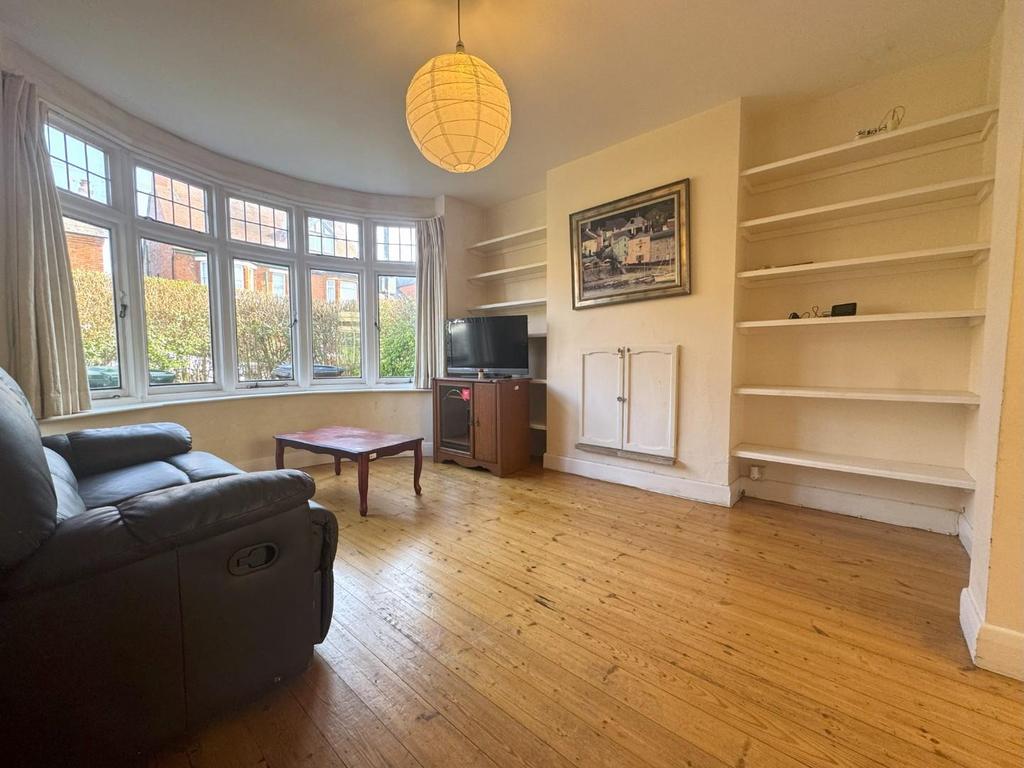 Living room.jpeg