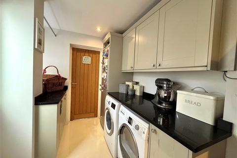 27 Balmoral Road, Salisbury, SP1 3PX