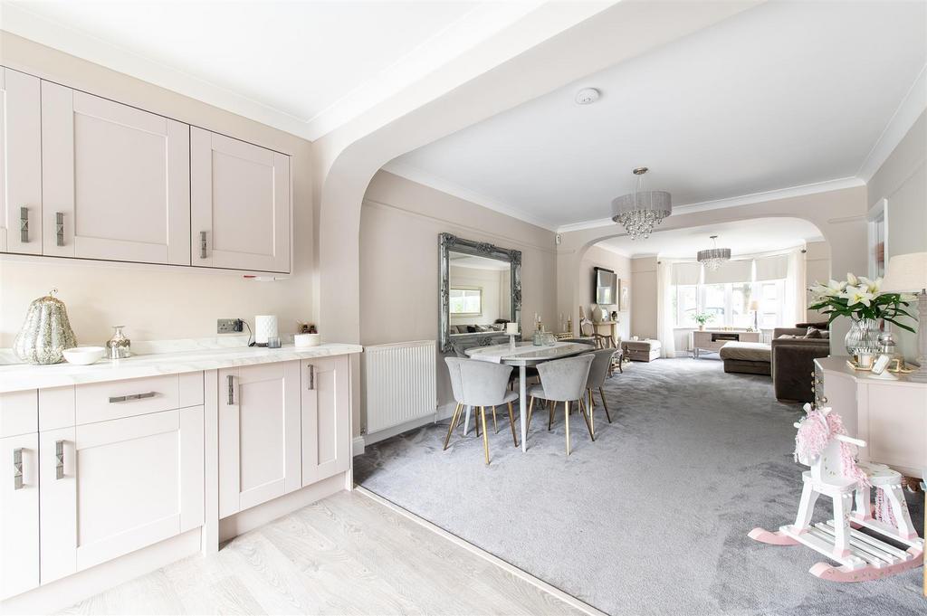 Kitchen into Diner