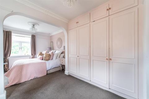 4 bedroom detached house for sale, Cranborne Avenue, Maidstone