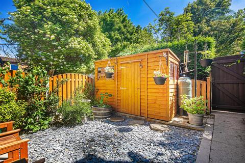 3 Burnaby Crescent, Sheffield, S6 2TS