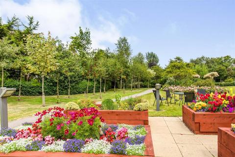 1 bedroom apartment for sale, Brunlees Court, 19-23 Cambridge Road, Southport