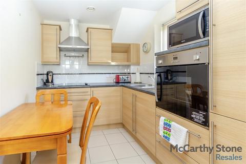 1 bedroom apartment for sale, Brunlees Court, 19-23 Cambridge Road, Southport