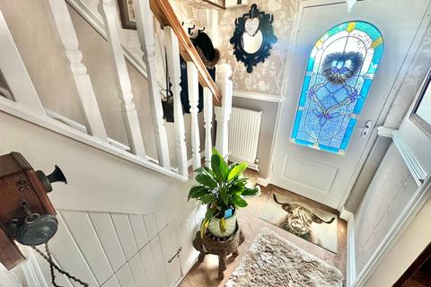 3 bedroom semi-detached house for sale, Limes Road, Dudley DY1