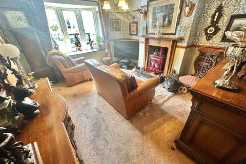3 bedroom semi-detached house for sale, Limes Road, Dudley DY1