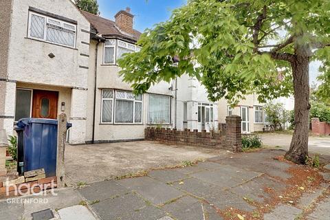 undefined, Lyndhurst Road, Greenford