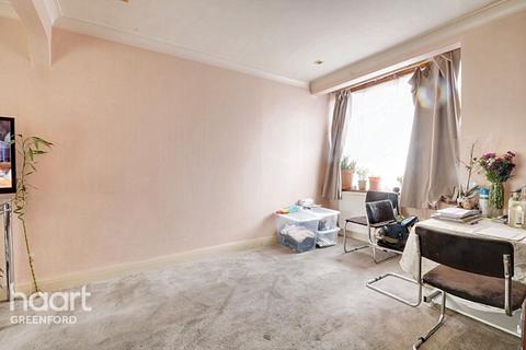 undefined, Lyndhurst Road, Greenford