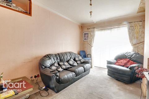 undefined, Lyndhurst Road, Greenford