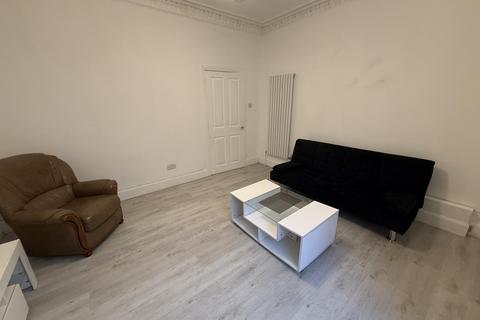 undefined, 5 Park Avenue, DD4
