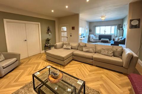 91 Bwlch Road, Neath, SA11 3RR