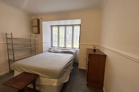 26 Tasker Close, Harlington, Hayes, UB3 5LD
