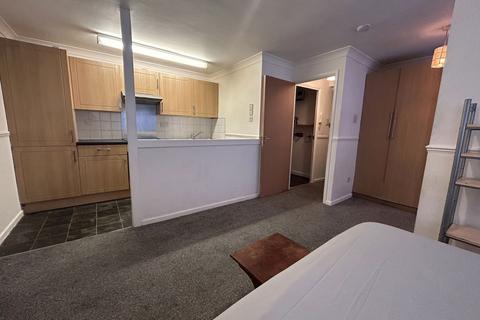 26 Tasker Close, Harlington, Hayes, UB3 5LD