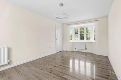 undefined, Tulip Drive, Evesham WR11