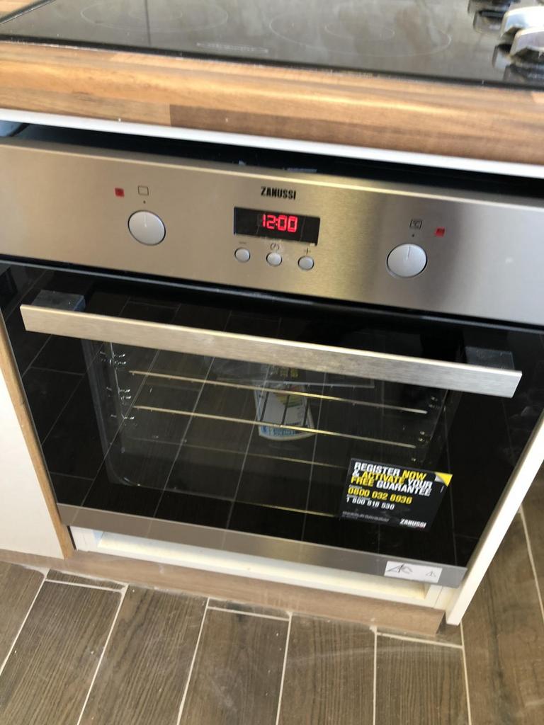 Oven