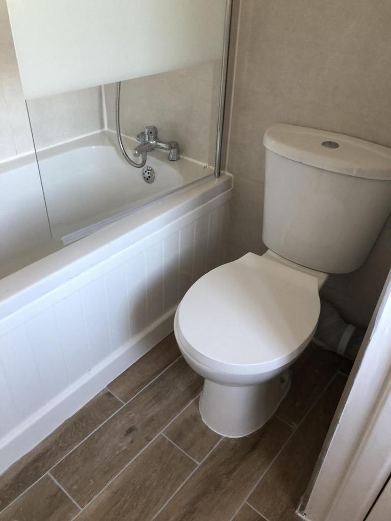 Bathroom /w.c