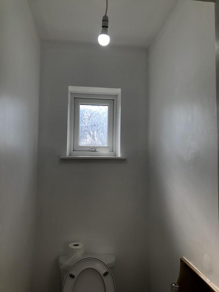 GF Toilet