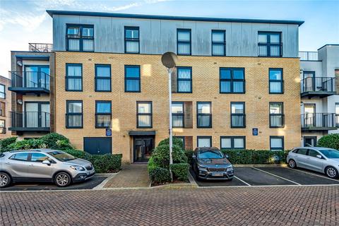 3 bedroom apartment for sale, Hitchin Lane, Stanmore