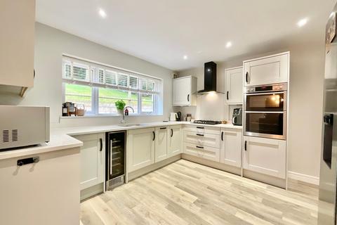 4 bedroom detached house for sale, Lightwood Road, Stoke-On-Trent, ST3