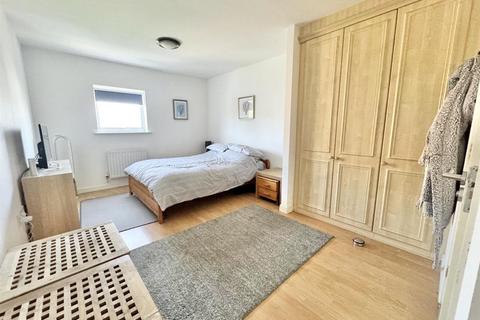 undefined, Scott-Paine Drive, Hythe, SO45