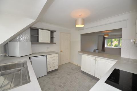 undefined, 35 Bassett Crescent West, Southampton SO16