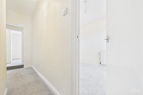 3 bedroom terraced house for sale, Dam Road, North Lincolnshire DN18
