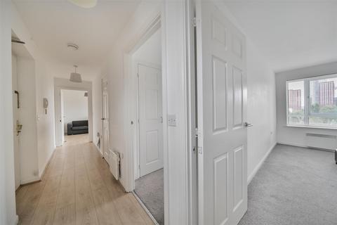 2 bedroom flat for sale, Wellspring Crescent WEMBLEY PARK