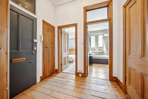 2/2, 31 Caird Drive, Glasgow, G11 5DY