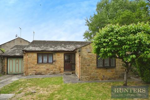 2 bedroom detached bungalow for sale, Jamie Court, Bradford