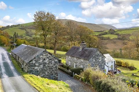 undefined, Cynllwyd Uchaf, Bala, LL23