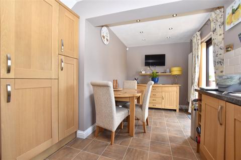 4 bedroom detached house for sale, Salisbury Avenue, Hopwood, Heywood, Greater Manchester, OL10