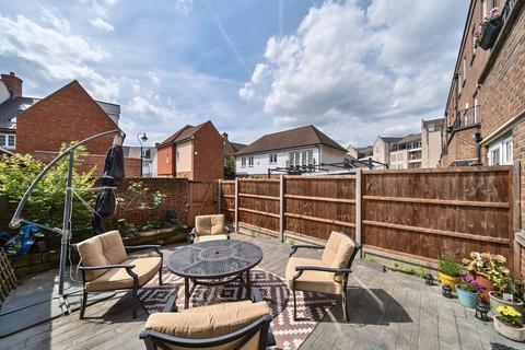 4 bedroom terraced house for sale, The Boulevard, Ingress Park, Greenhithe, Kent, DA9
