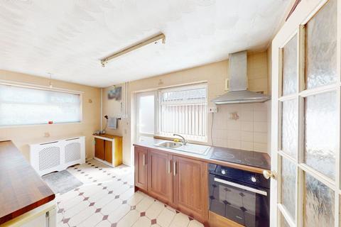 3 bedroom detached house for sale, Rayden Crescent, Westhoughton, BL5