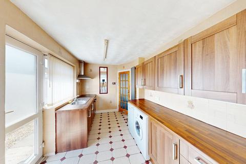 3 bedroom detached house for sale, Rayden Crescent, Westhoughton, BL5
