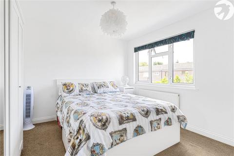 11 Shurlock Avenue, Swanley, BR8 7SU
