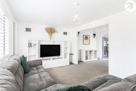 11 Shurlock Avenue, Swanley, BR8 7SU