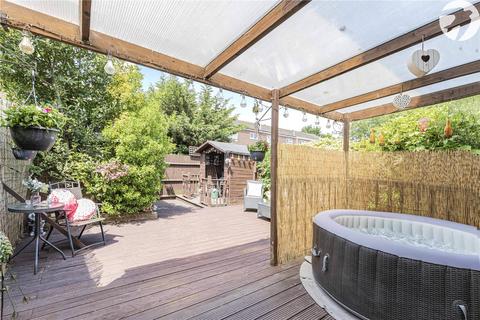 11 Shurlock Avenue, Swanley, BR8 7SU