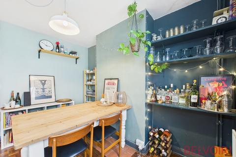 8 Thorpe Crescent, Nottingham, NG3 6BY