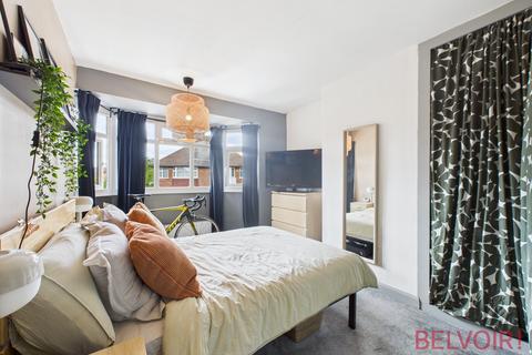 8 Thorpe Crescent, Nottingham, NG3 6BY
