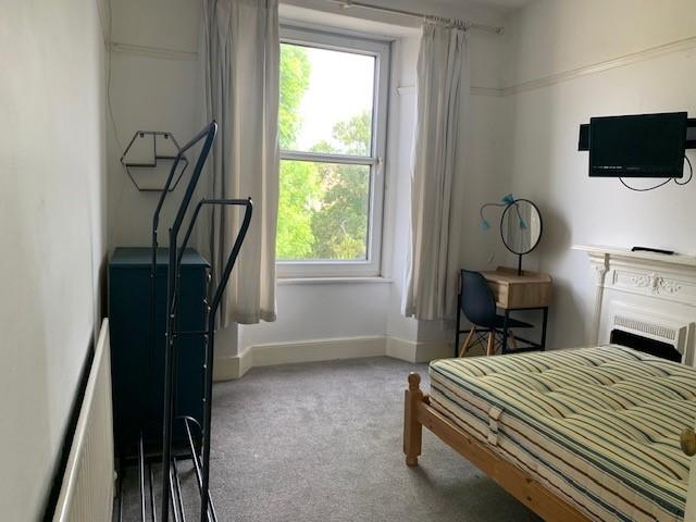 Bed 3