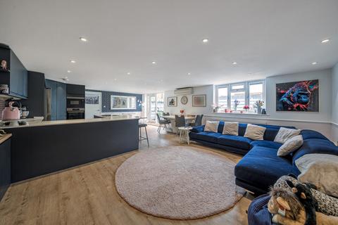 2 bedroom link detached house for sale, Plantagenet Road, New Barnet, EN5