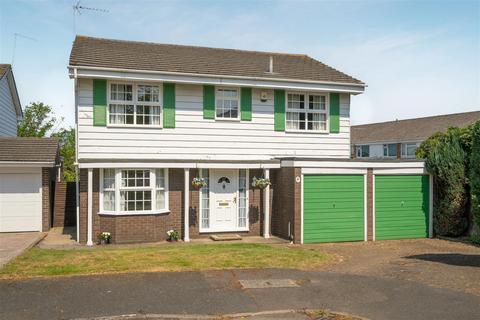 4 bedroom detached house for sale, Tyrell Gardens, Windsor