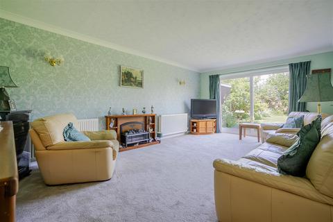 4 bedroom detached house for sale, Tyrell Gardens, Windsor