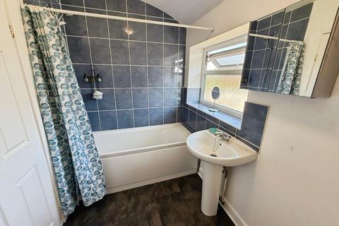 18 Canberra Road, Bramhall, Stockport, SK7 1LG