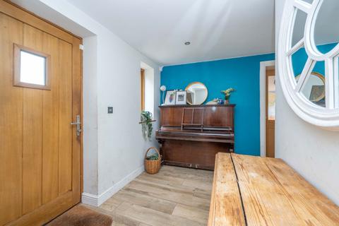 Police House Bearley Road, Snitterfield, Stratford-upon-avon, CV37 0JH