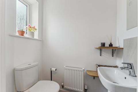 2 Crowberry Place, Didcot, OX11 6FT