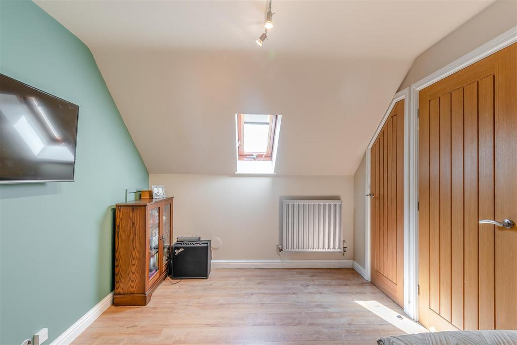 8649607-interior02.jpg